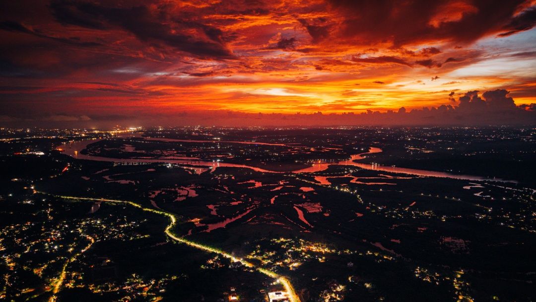 Burning City