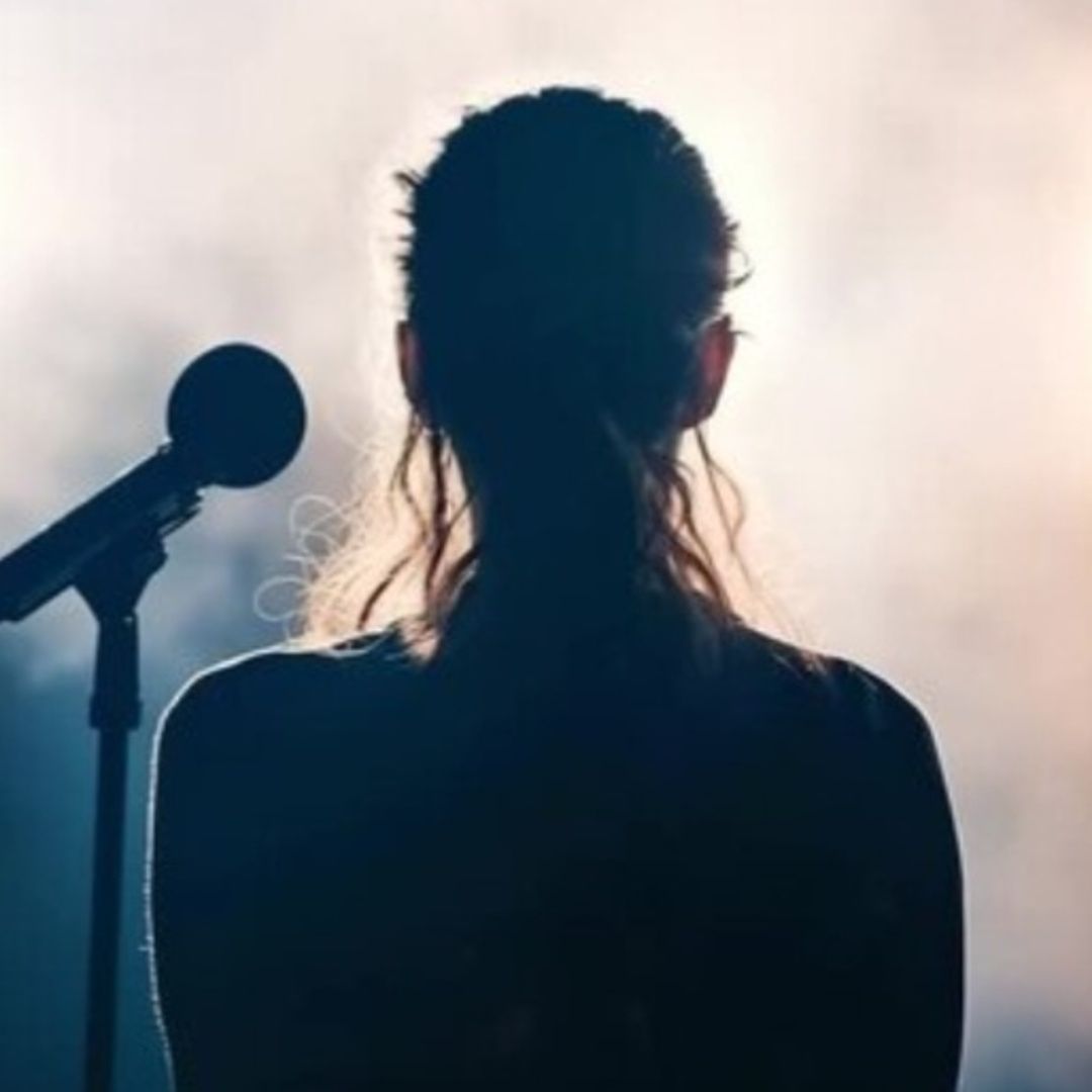 Multilingual Singing Medley " Musical Journey "